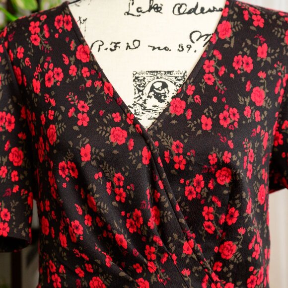 Anthropologie Meadow Rue Red Floral Top - Picture 2 of 4